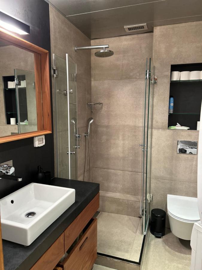 Beachfront Apartment Bat Yam Buitenkant foto